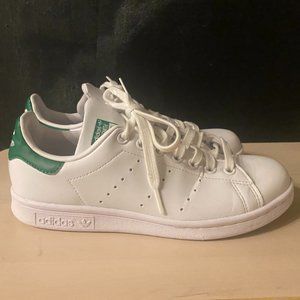 Adidas Stan Smith, white and green size 6.5 women's